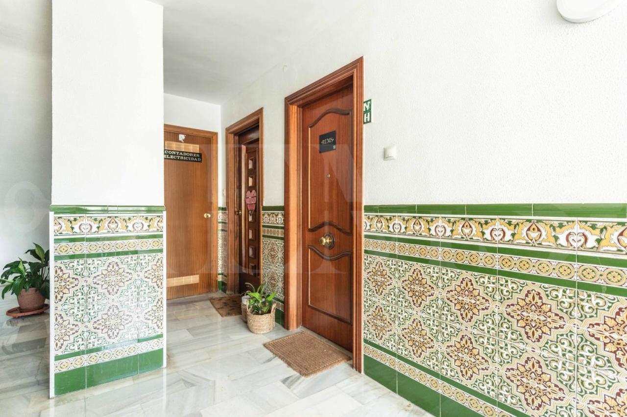 Spacious Apartment Next To Plaza De La Merced By Rems Malaga Exterior photo
